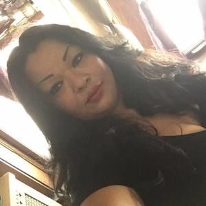 Meet your Posher, Jade